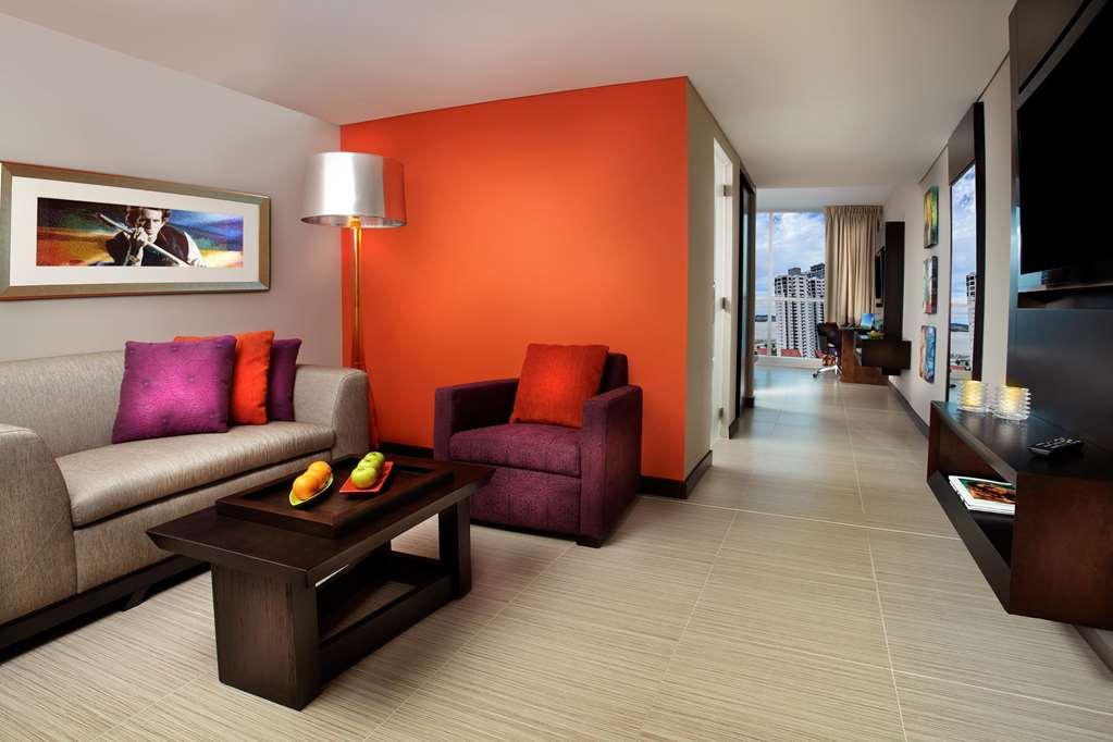 Megapolis Hotel Panama Room photo